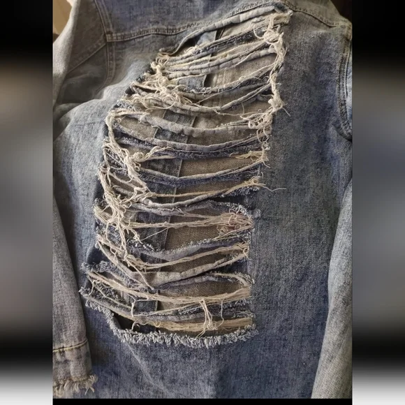 Distressed Denim - Picture 4 of 4